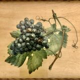 Vintage rattan and varnished wood tray - grape cluster decor