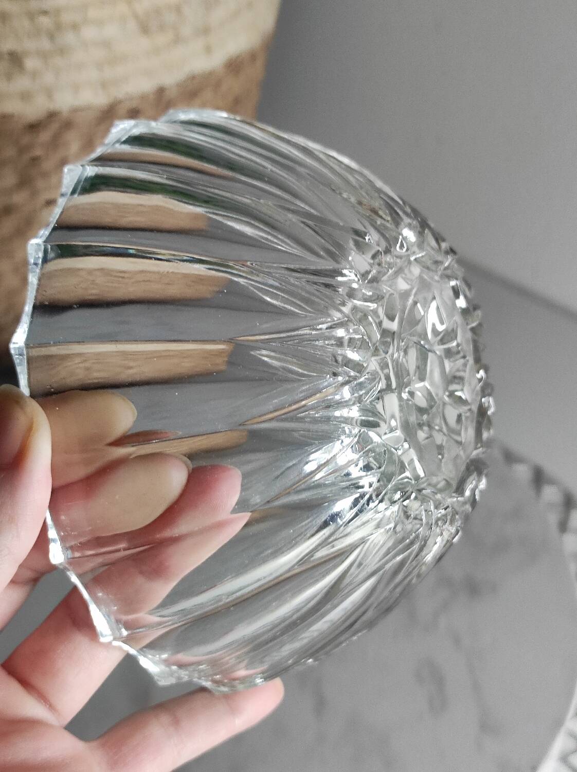 Cut glass bowl