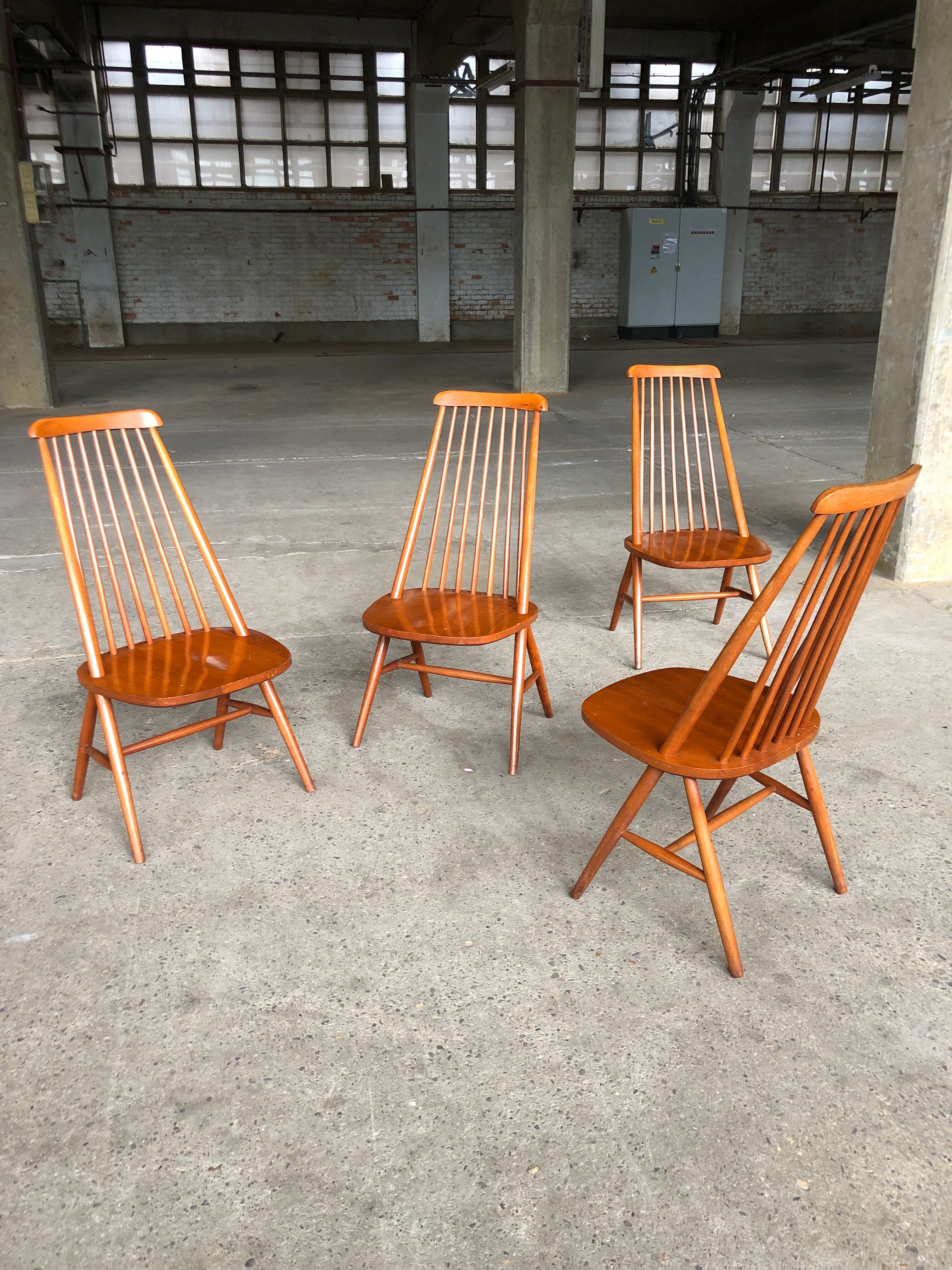 Elegant lounge chairs, 1955, set of 2