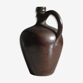 Glazed sandstone calvados jug