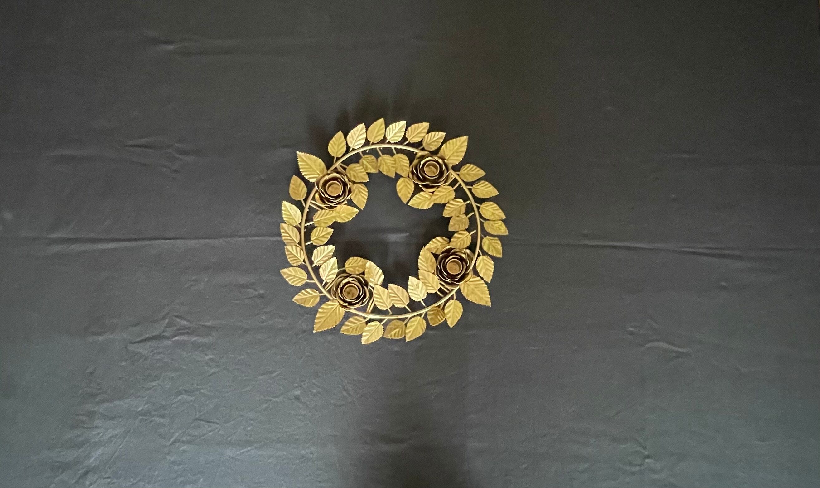 Chandelier crown 4 flames in golden metal