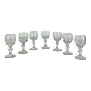 7 crystal liqueur glasses in the Baccarat Renaissance model