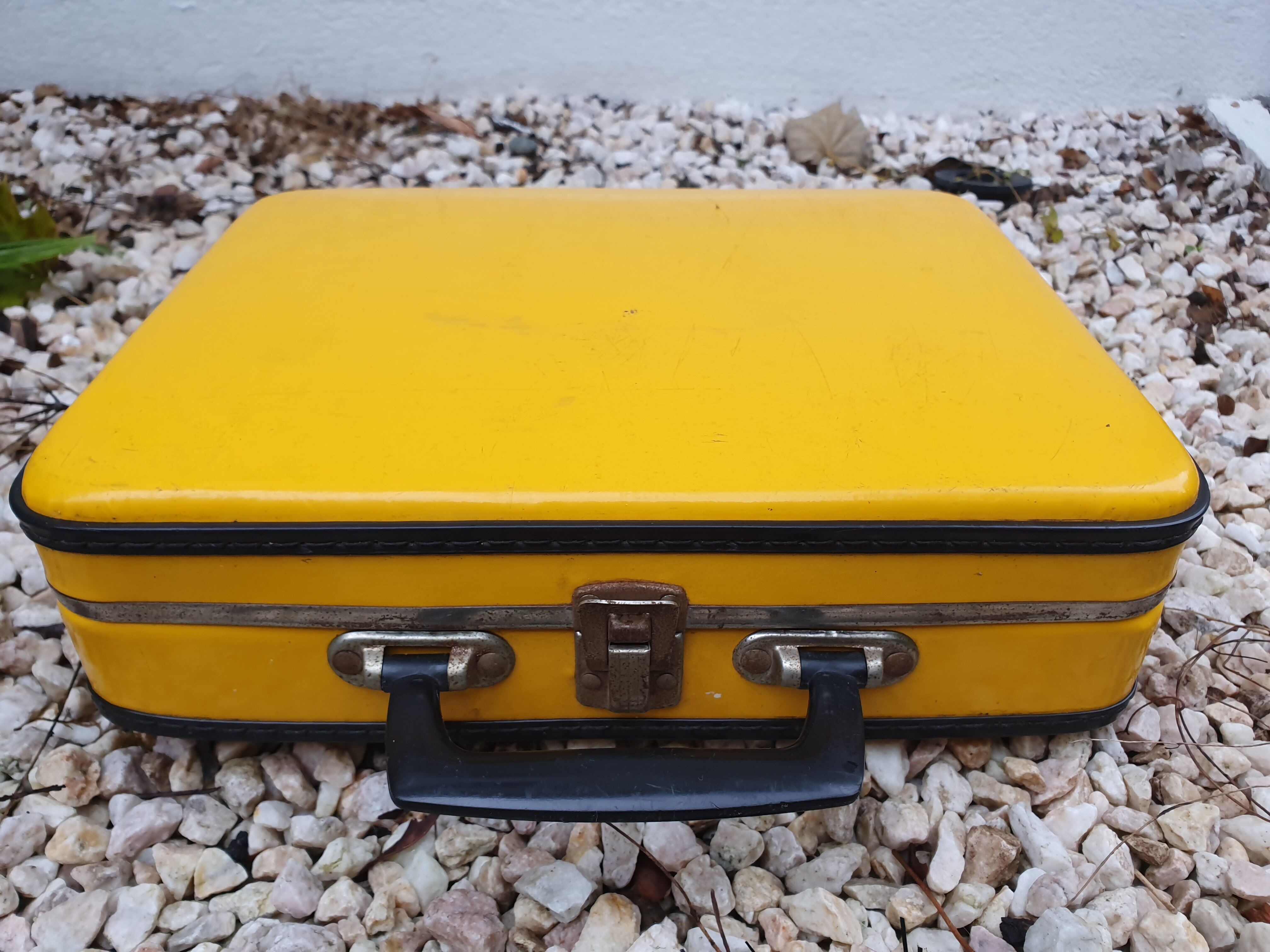 Vintage petanque box