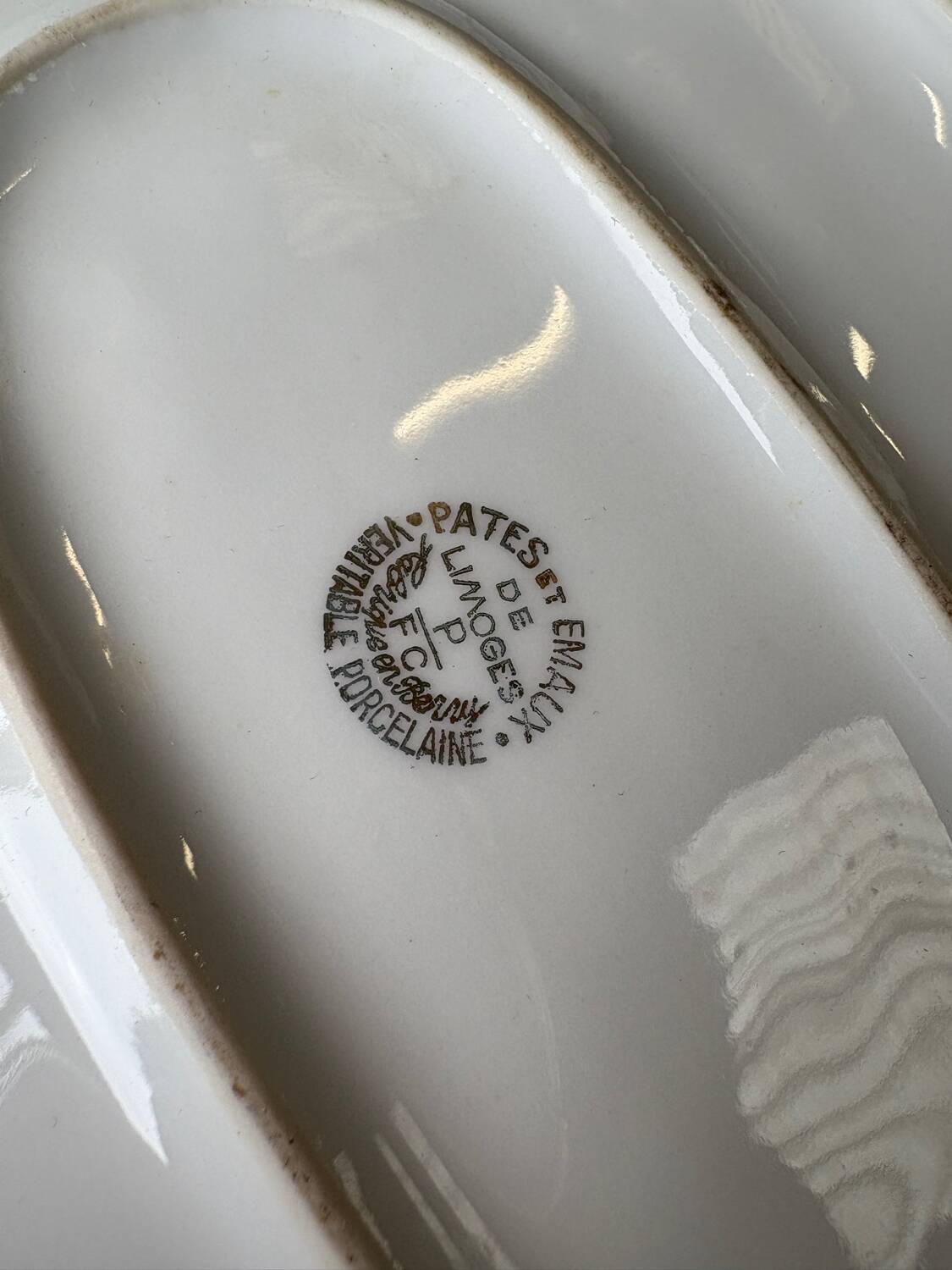 Antique asparagus dish in Limoges porcelain – Pates & Cie – system