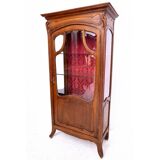 Vitrine Art Nouveau, France, ca. 1910.