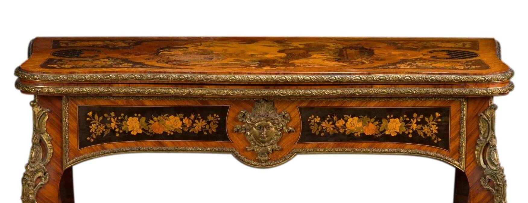 Console, game table in marquetry from the 19th century.