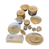 Superb Table Service Gien France – Model "Chevreuse" – 79 pieces