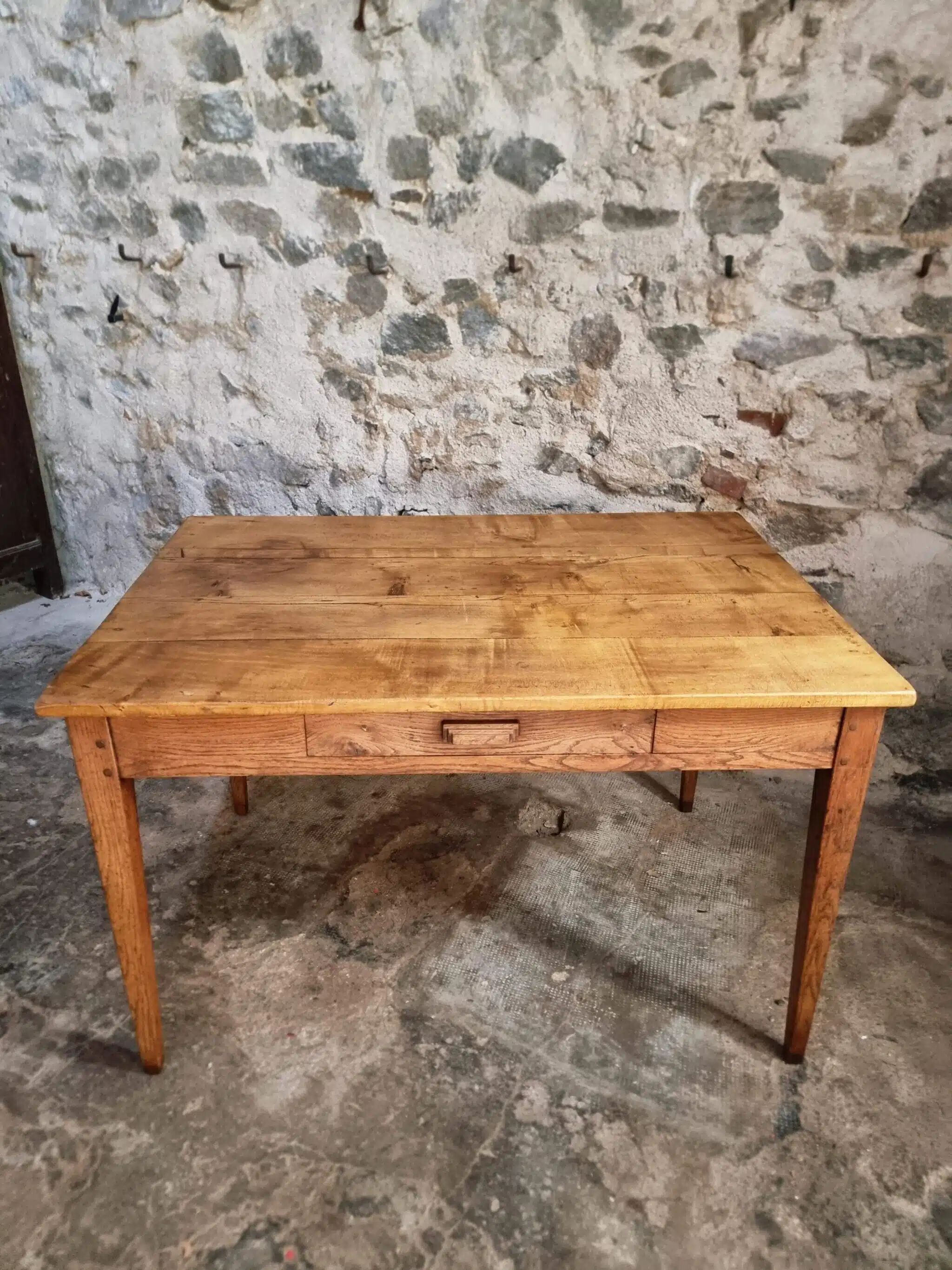 Antique French dining table with drawer, around 1900.