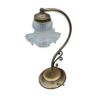 Office lamp with frosted glass tulip