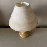 Table lamp in turned wood