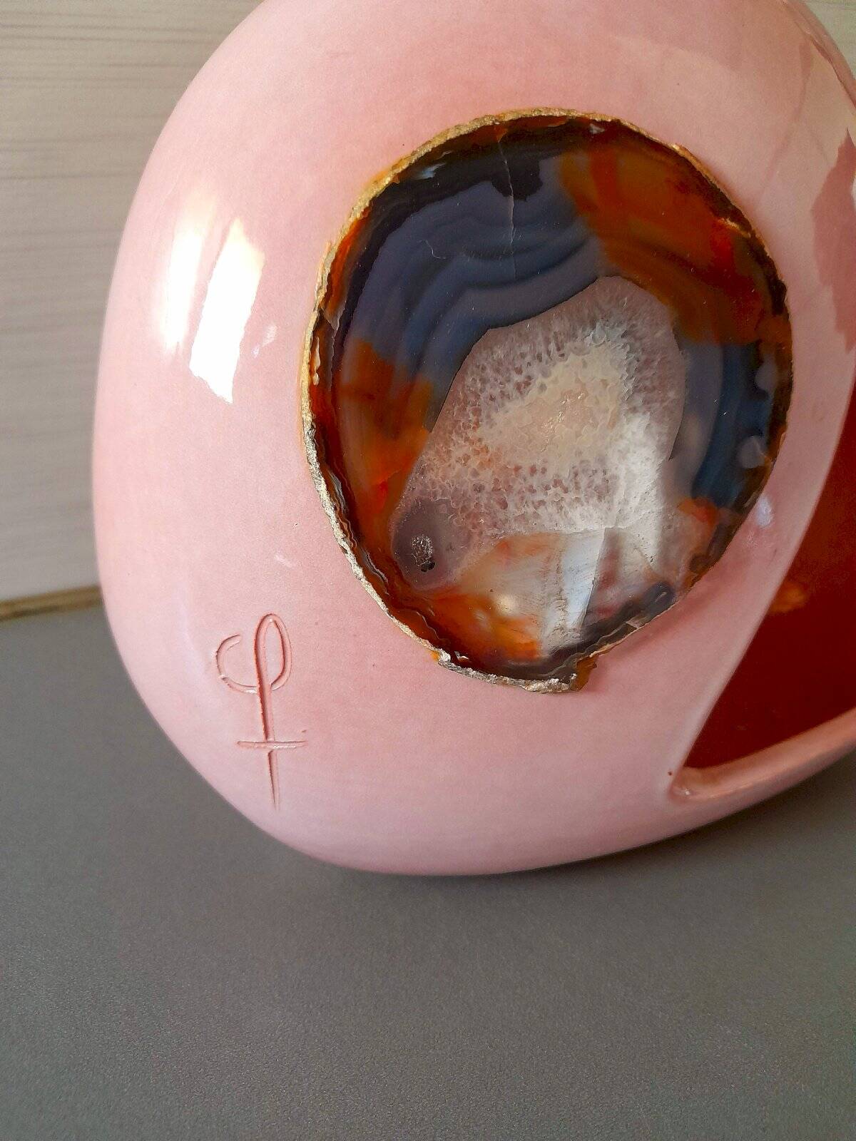 Ceramic lamp, agate slice 1970 vintage pink