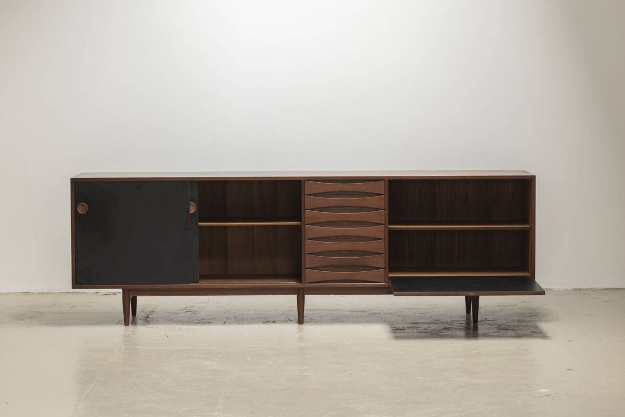 Enfilade de Arne Vodder, Sibast, Denmark 1960
