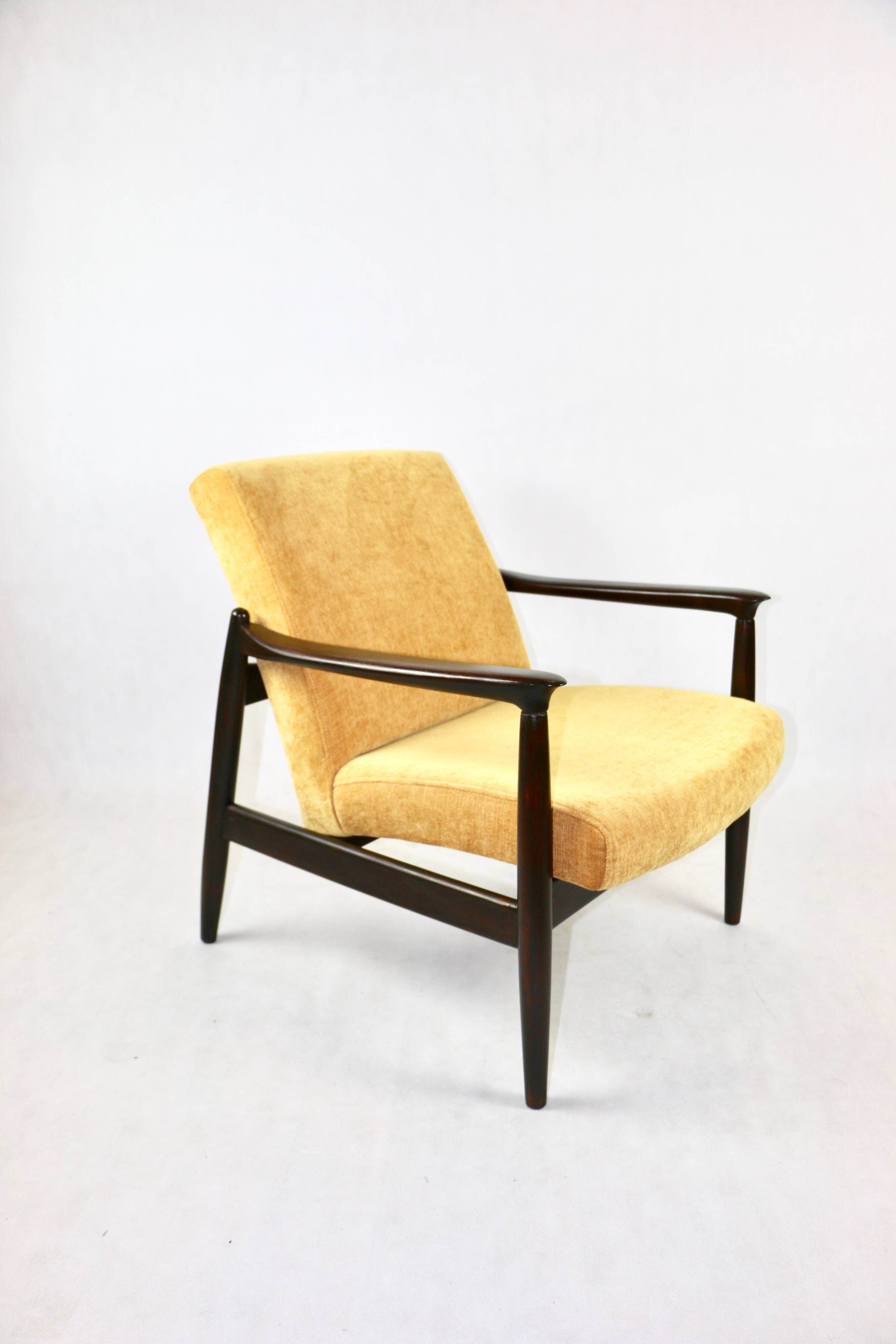 Fauteuil jaune GFM-64 attribué à Edmund Homa, 1970