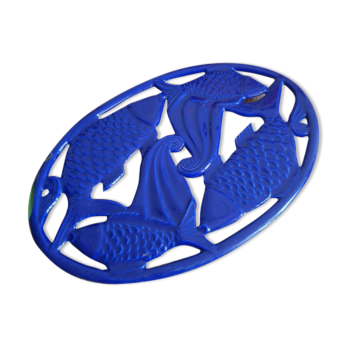 Cast iron underside fish patterns - Vintage