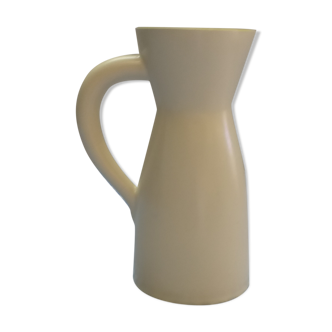 Porcelain pitcher of Saint Clement
