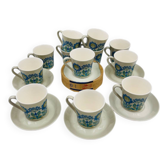 Set of 12 Tor Viking cups and saucers