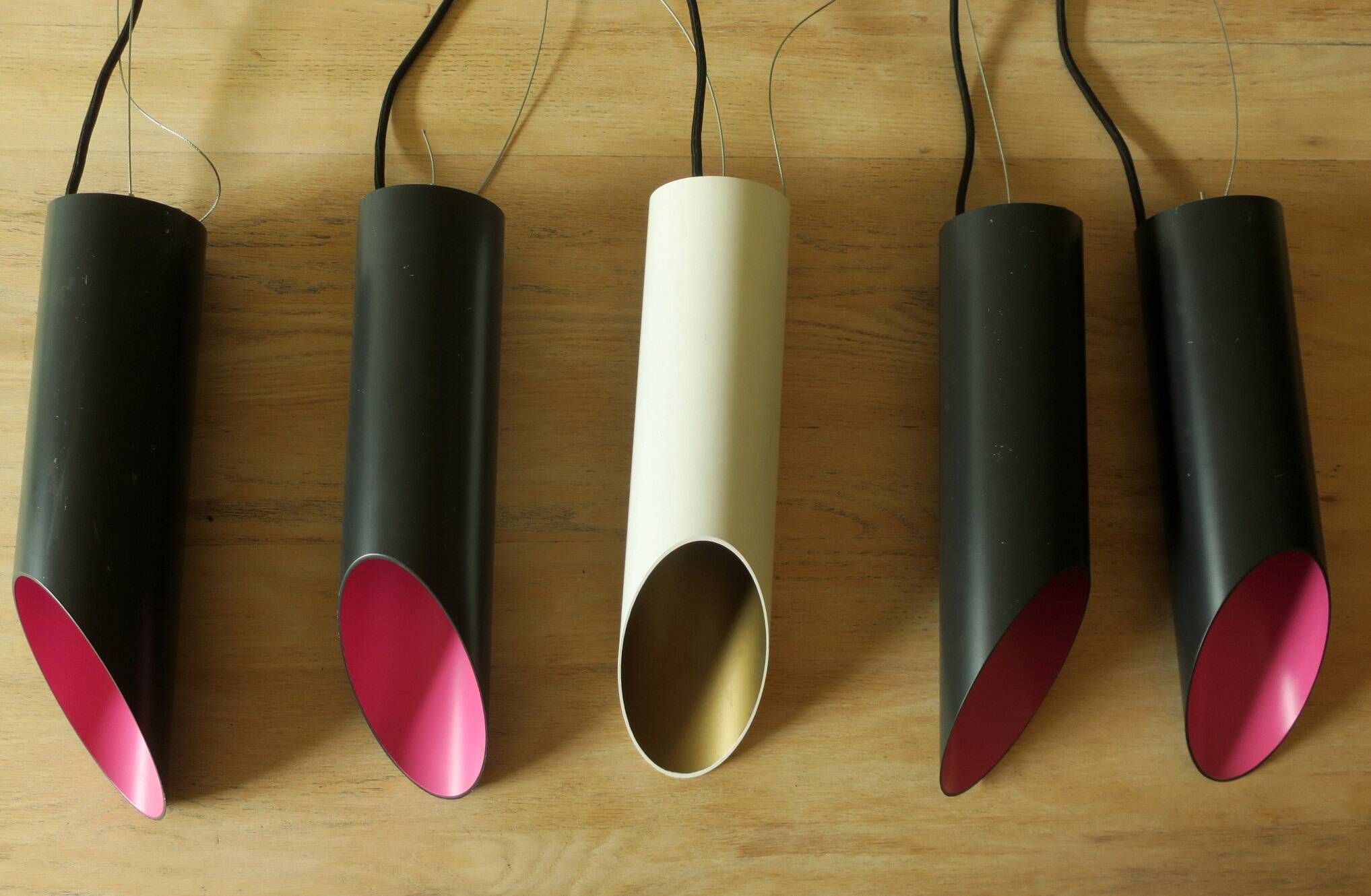 Ensemble de 5 suspensions cylindriques multicolores Raak, années 1970