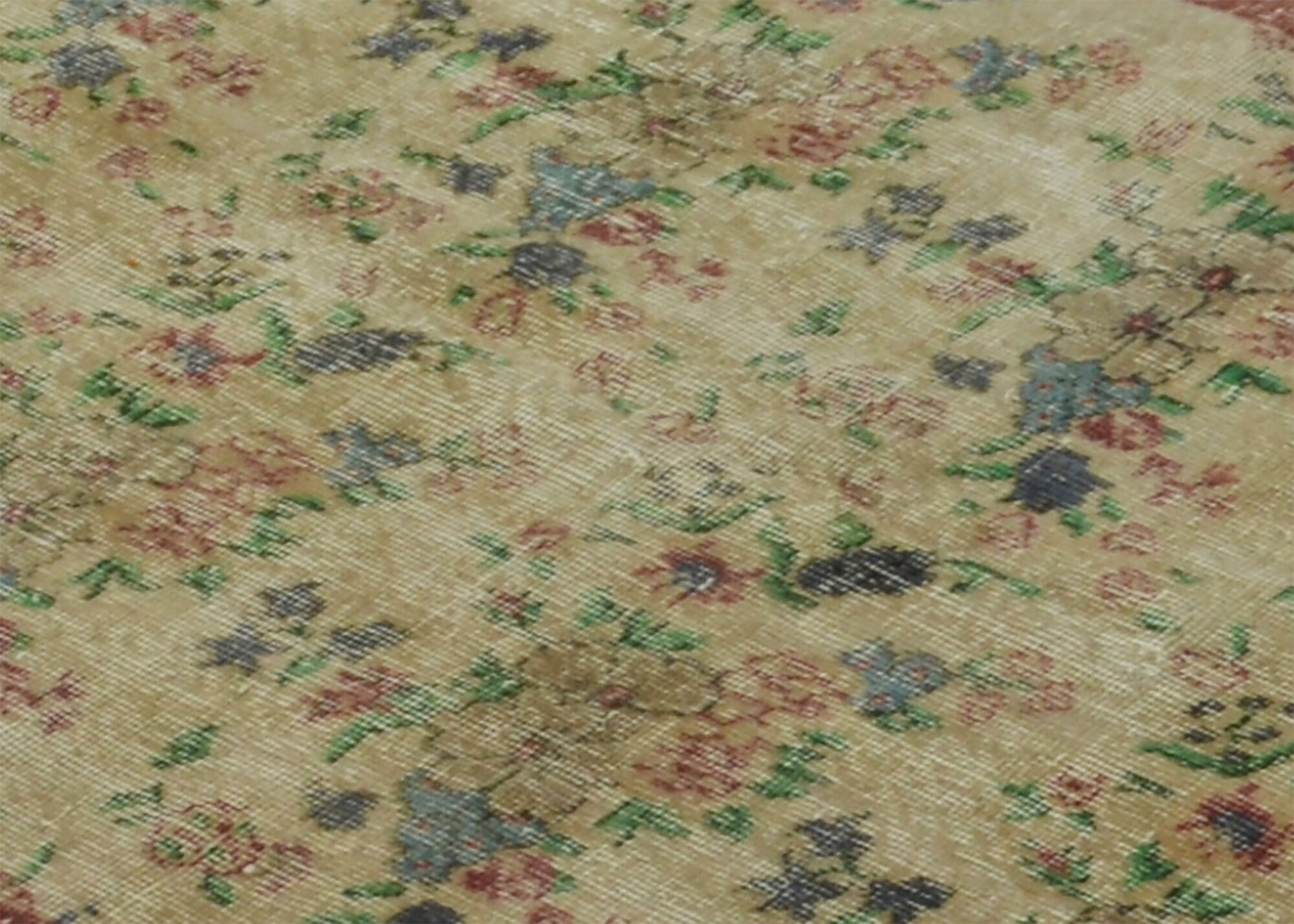 Anatolian handmade vintage rug 203 cm x 117 cm