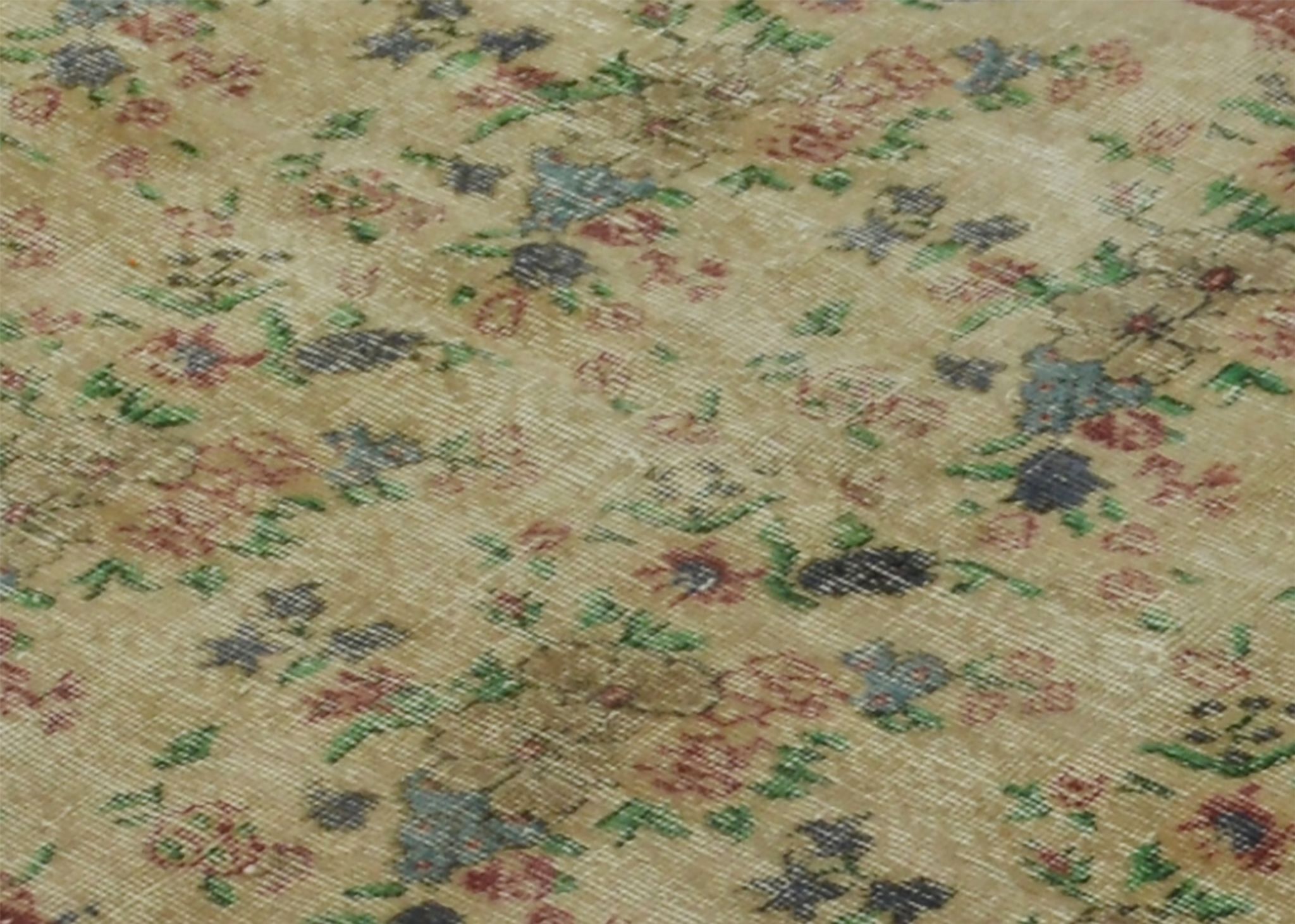 Anatolian handmade vintage rug 203 cm x 117 cm