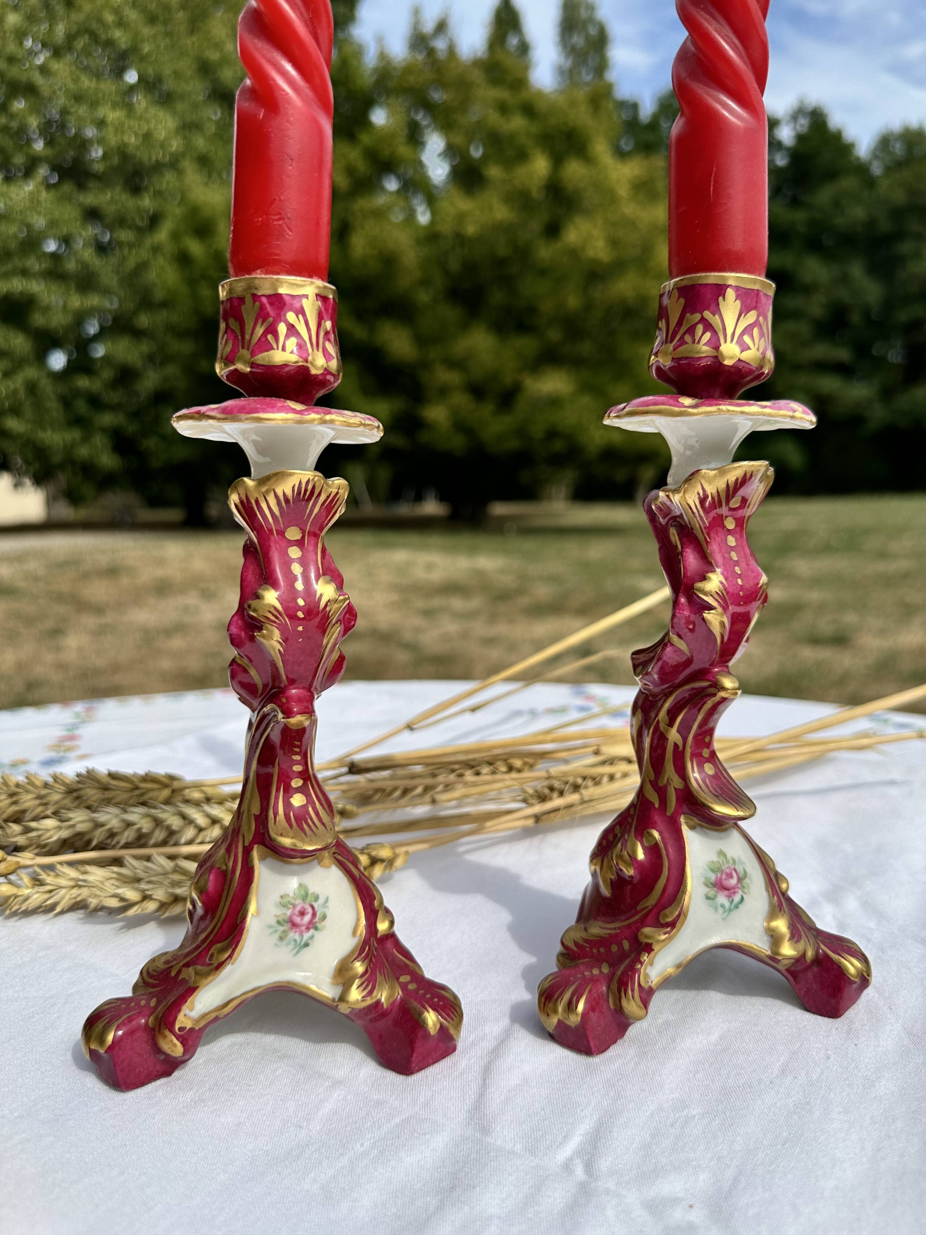 Magnifique Ensemble de Deux Bougeoirs de Style Sèvres Vintage en Porcelaine