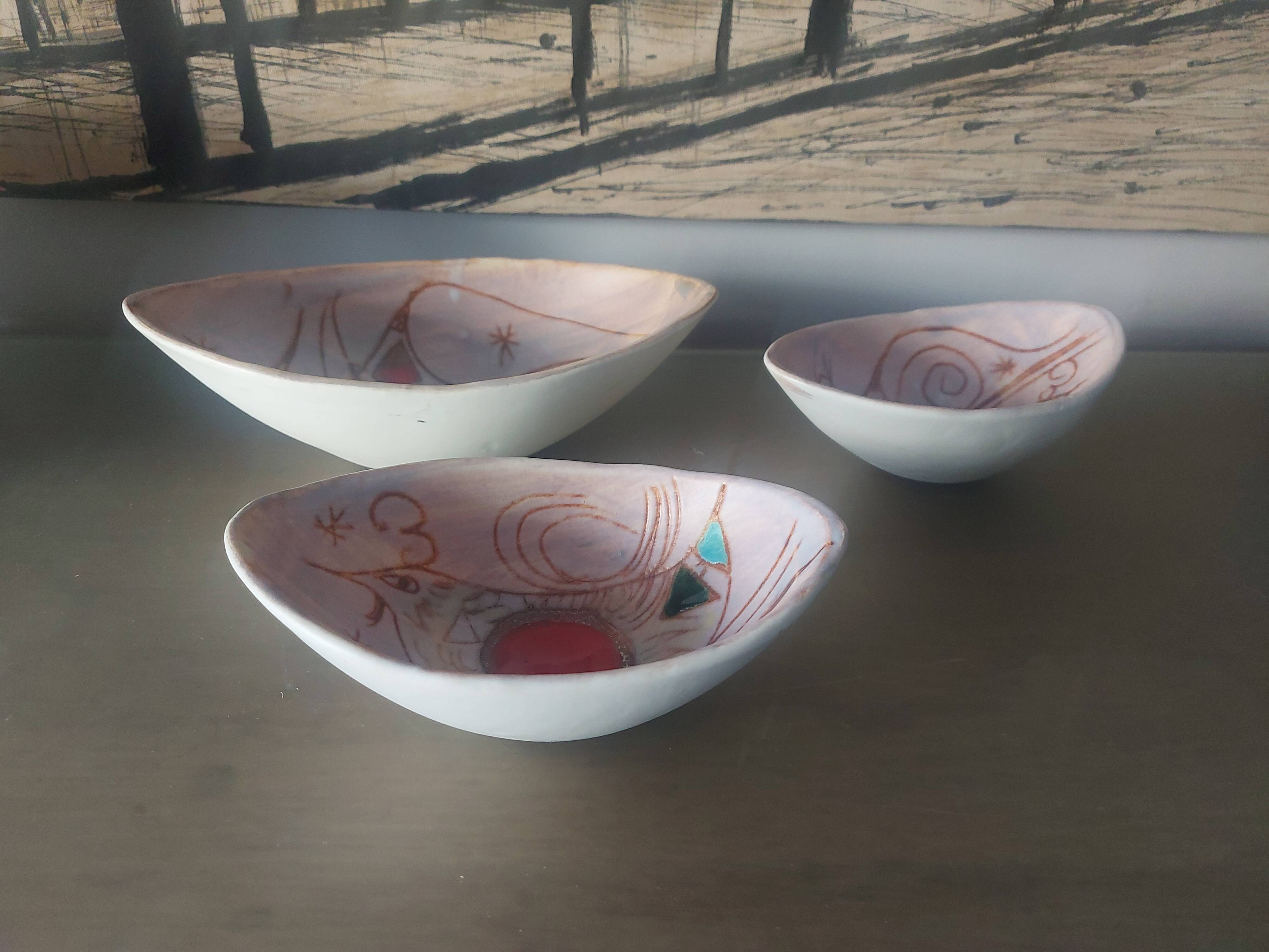 3 dishes, ceramic ramekins the Parisian bird décor