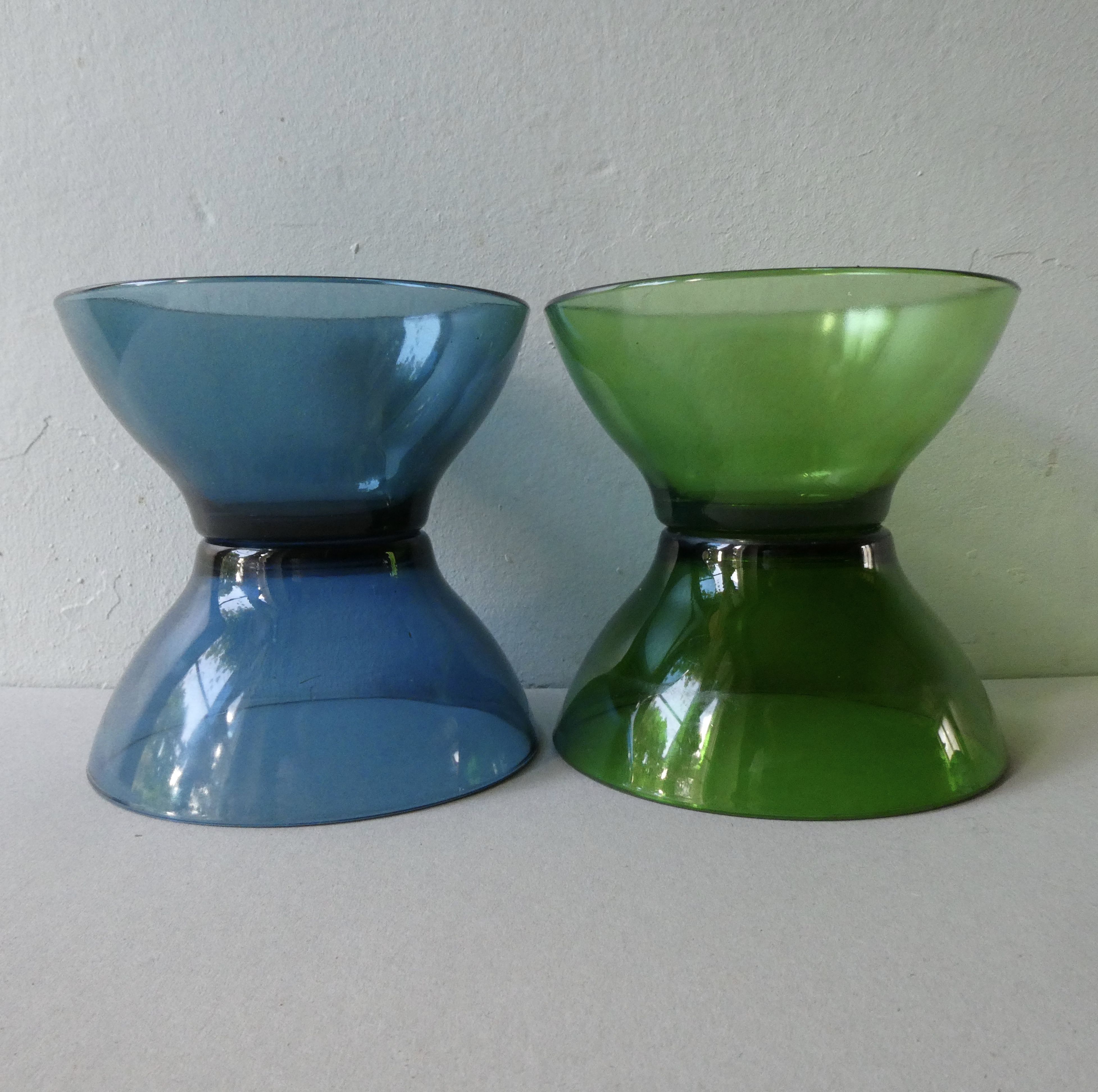 Set of 4 Vereco France bowls in colored glass