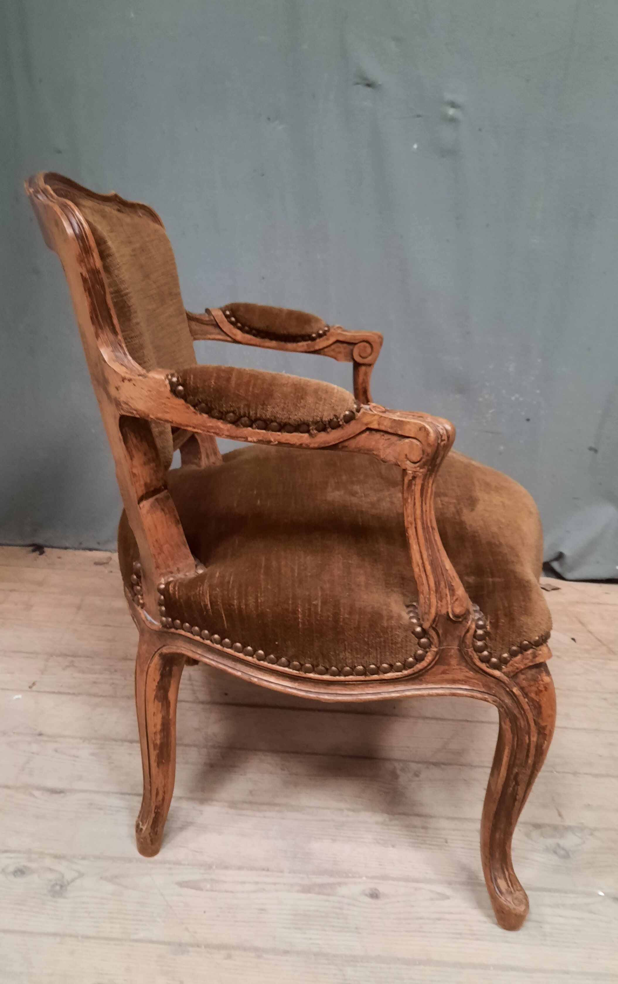 Louis XV style convertible armchair