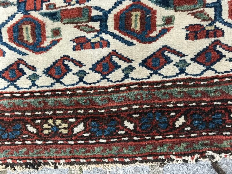 Carpet old persian kurdish done hand 117 x 185 cm