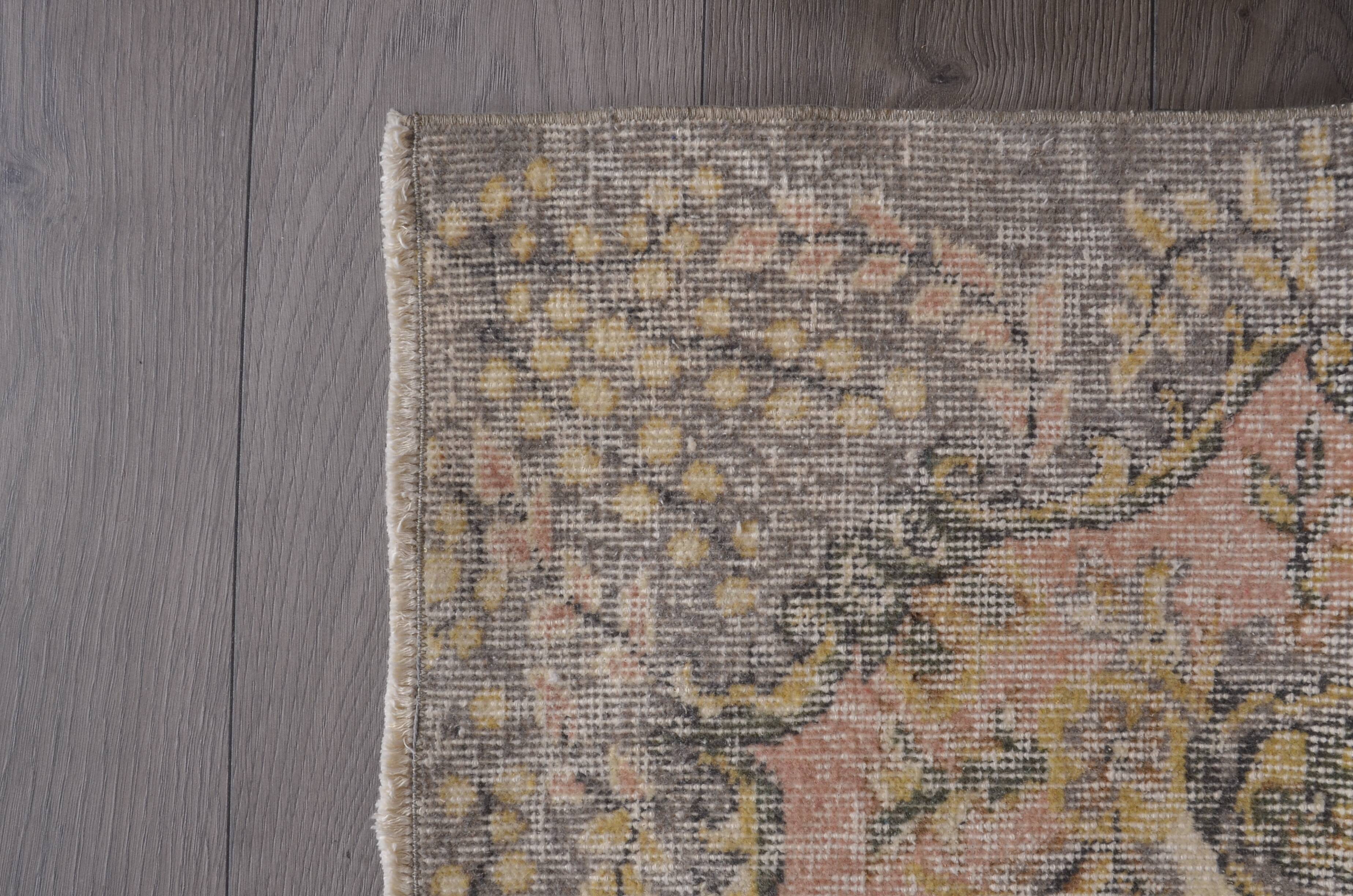 Tapis floral Oushak petit sku1371