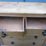 Antique pine chest of drawers