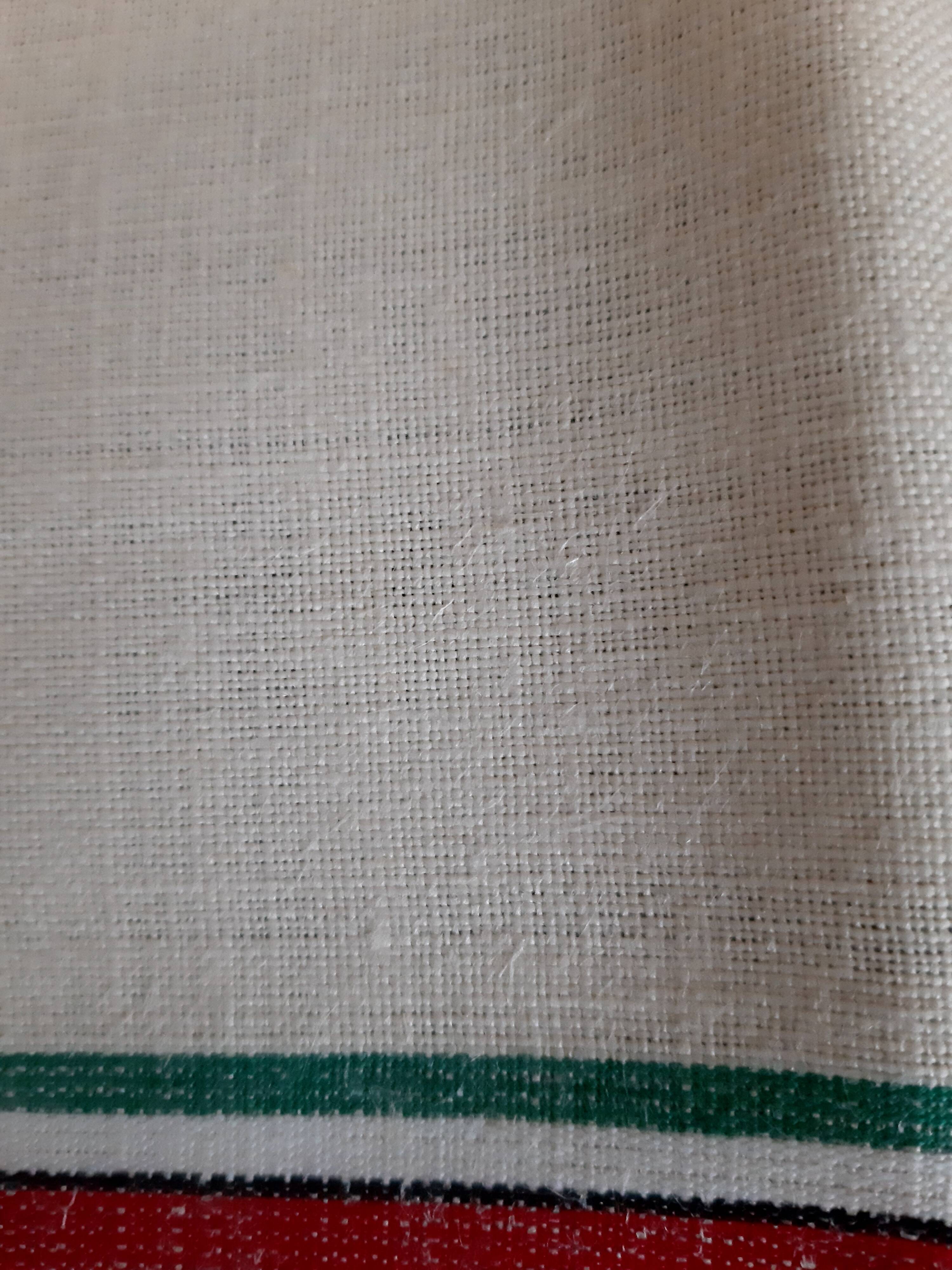 Linen tea towels/4 tea towels