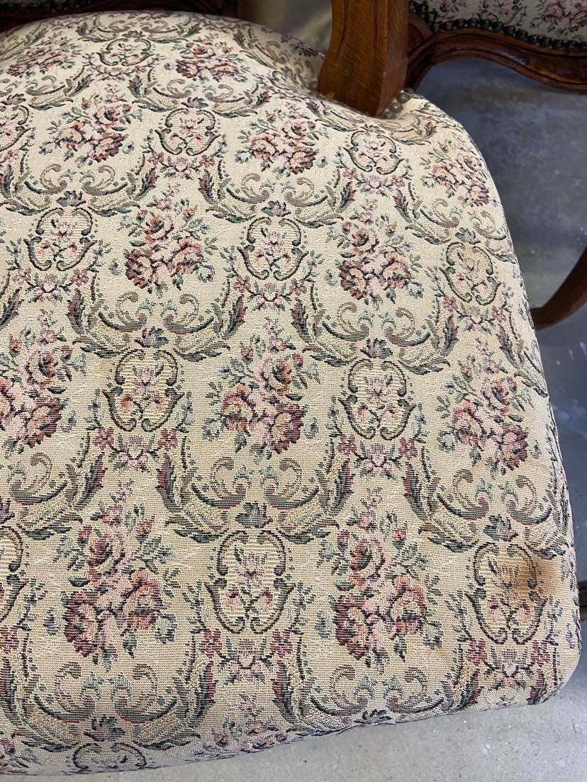 Set of 6 Louis XV style chairs