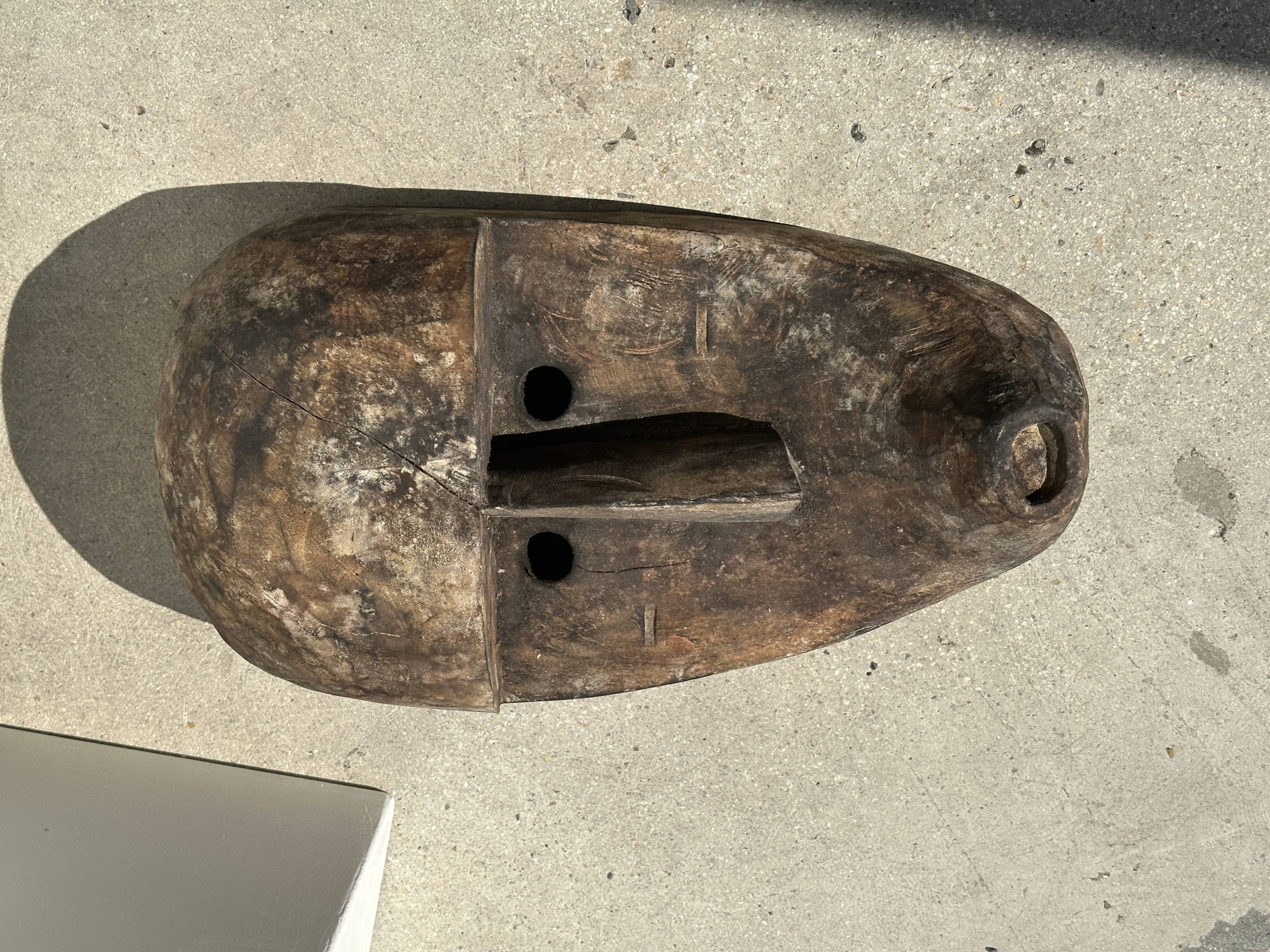 Large Timor mask in patinated wood H:50cm (1)