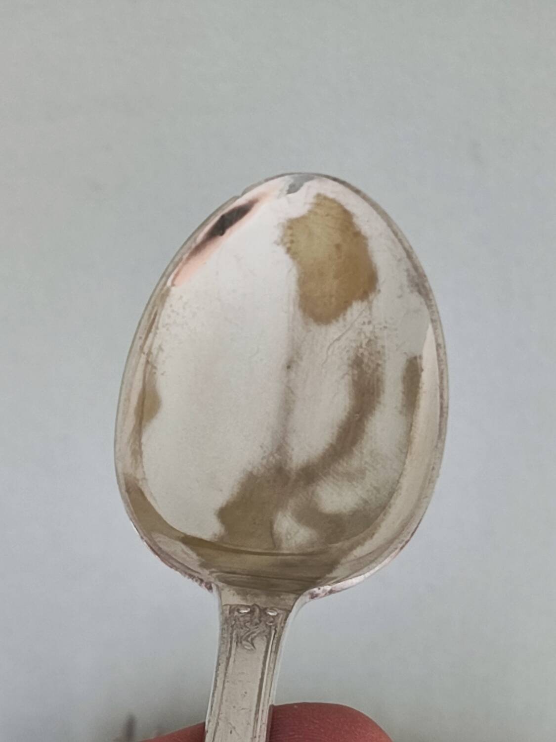 Silverplated cutlery : spoons, forks, teaspoons