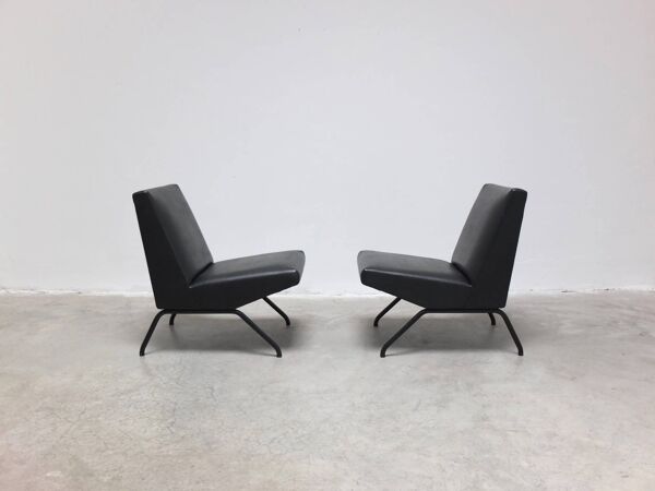 Paire de fauteuils 'Visiteur' par Pierre Guariche pour Meurop, 1961