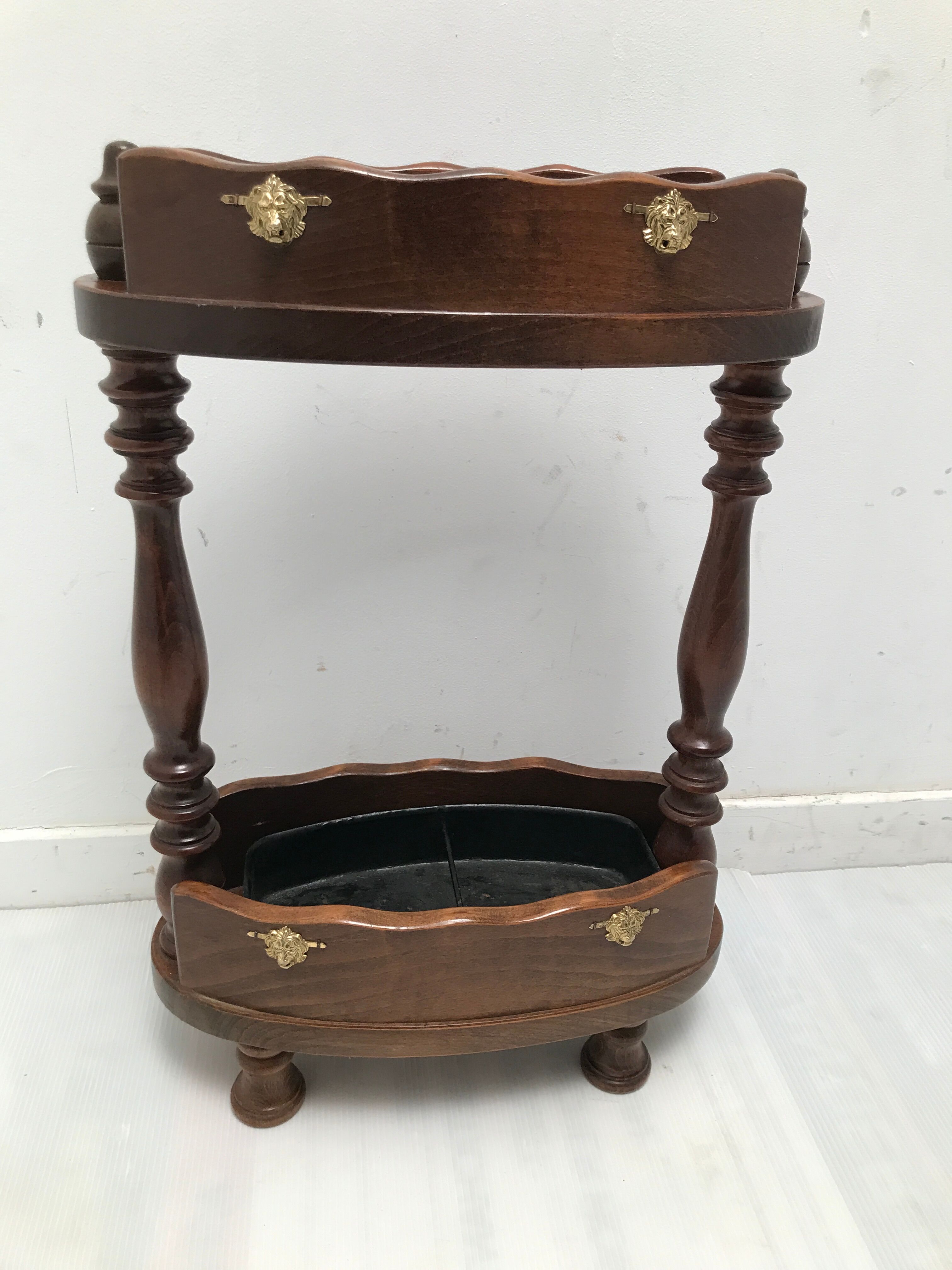 Vintage umbrella holder