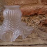 Glass tulip for lamp