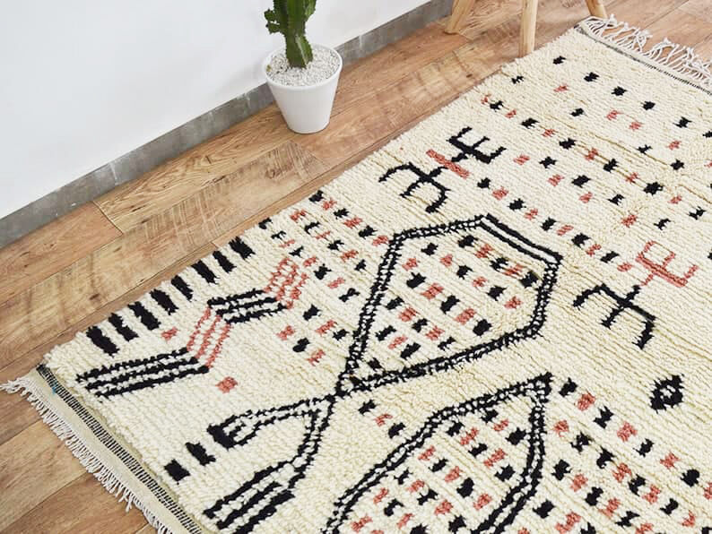 Moroccan berber carpet 180x118cm