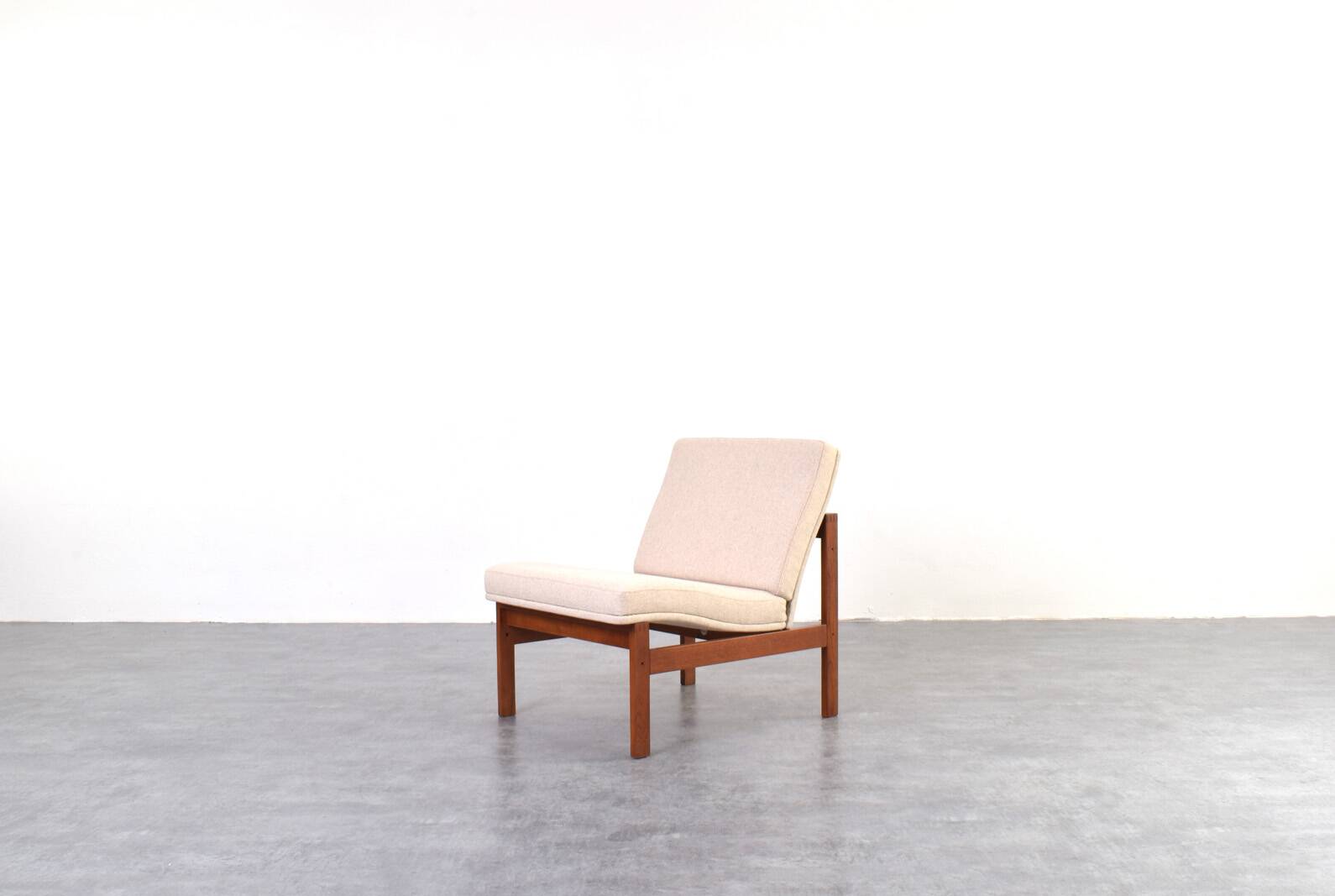 Teak Lounge Chair by Ole Gjerløv-Knudsen & Torben Lind for France & Son