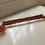 Towel rack