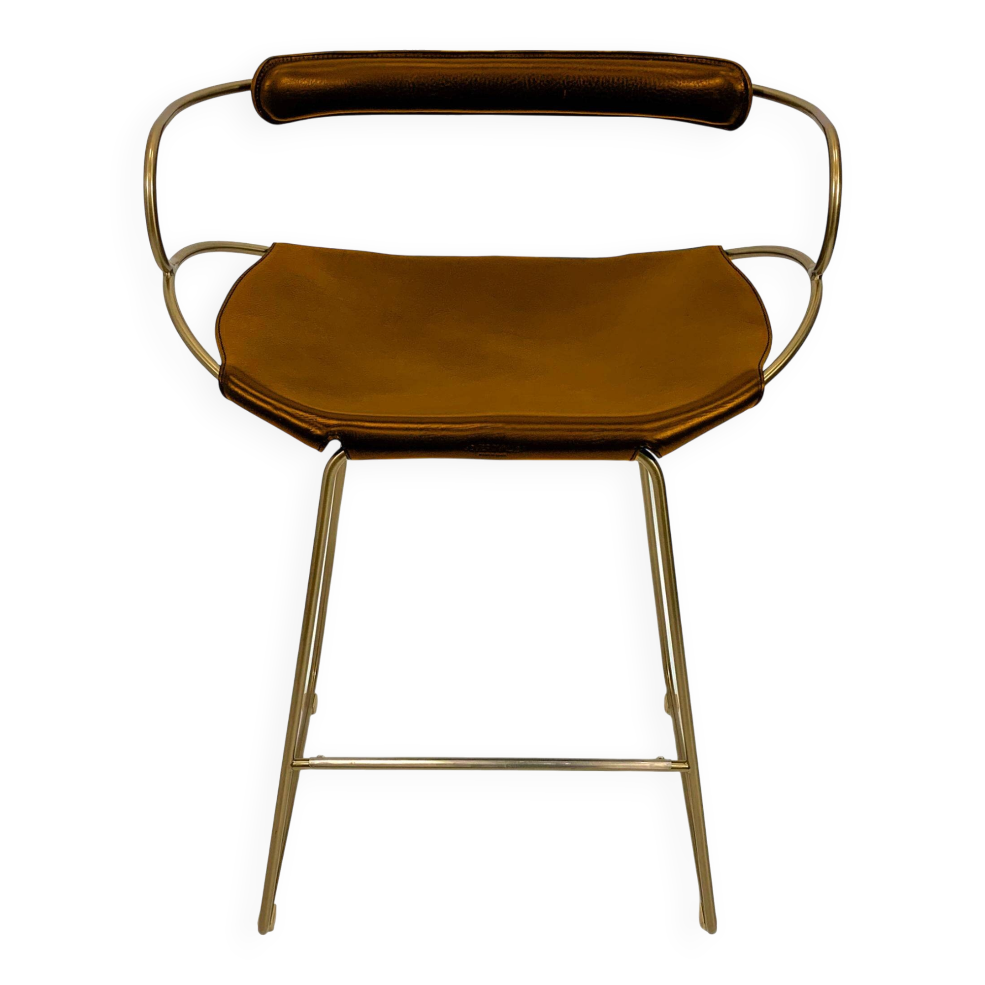 Contemporary bar stool with a back, aged brass metal and natural tobacco leather.