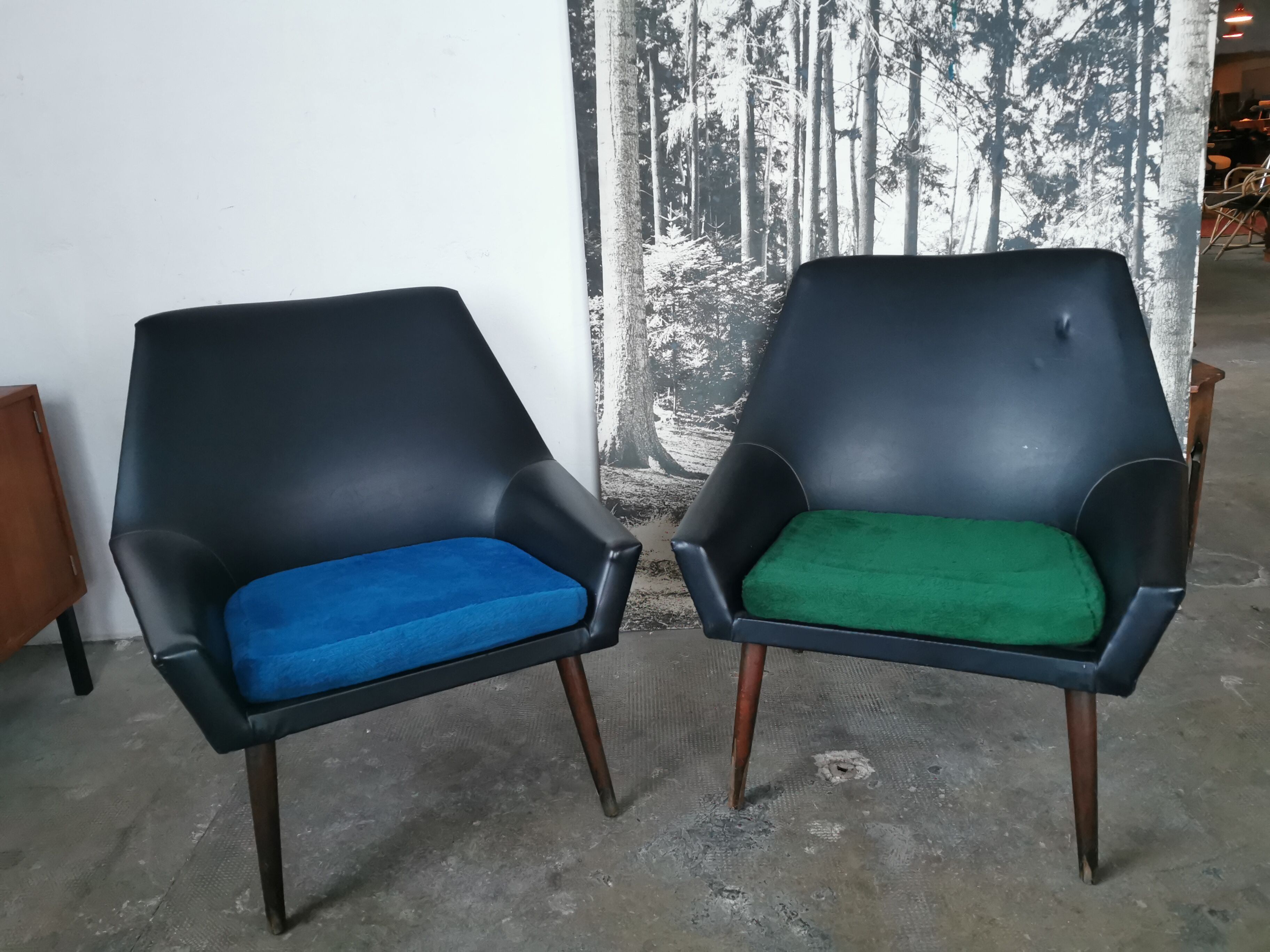 Pair of vintage armchairs 1960