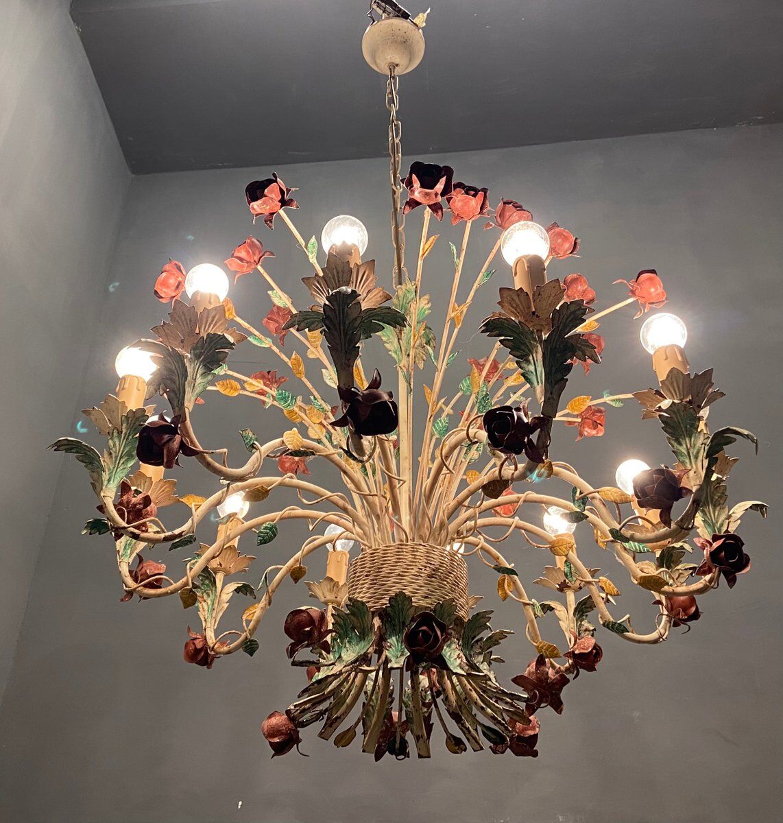 Large Vintage Italian Tole Flower Chandelier with 12 Lights