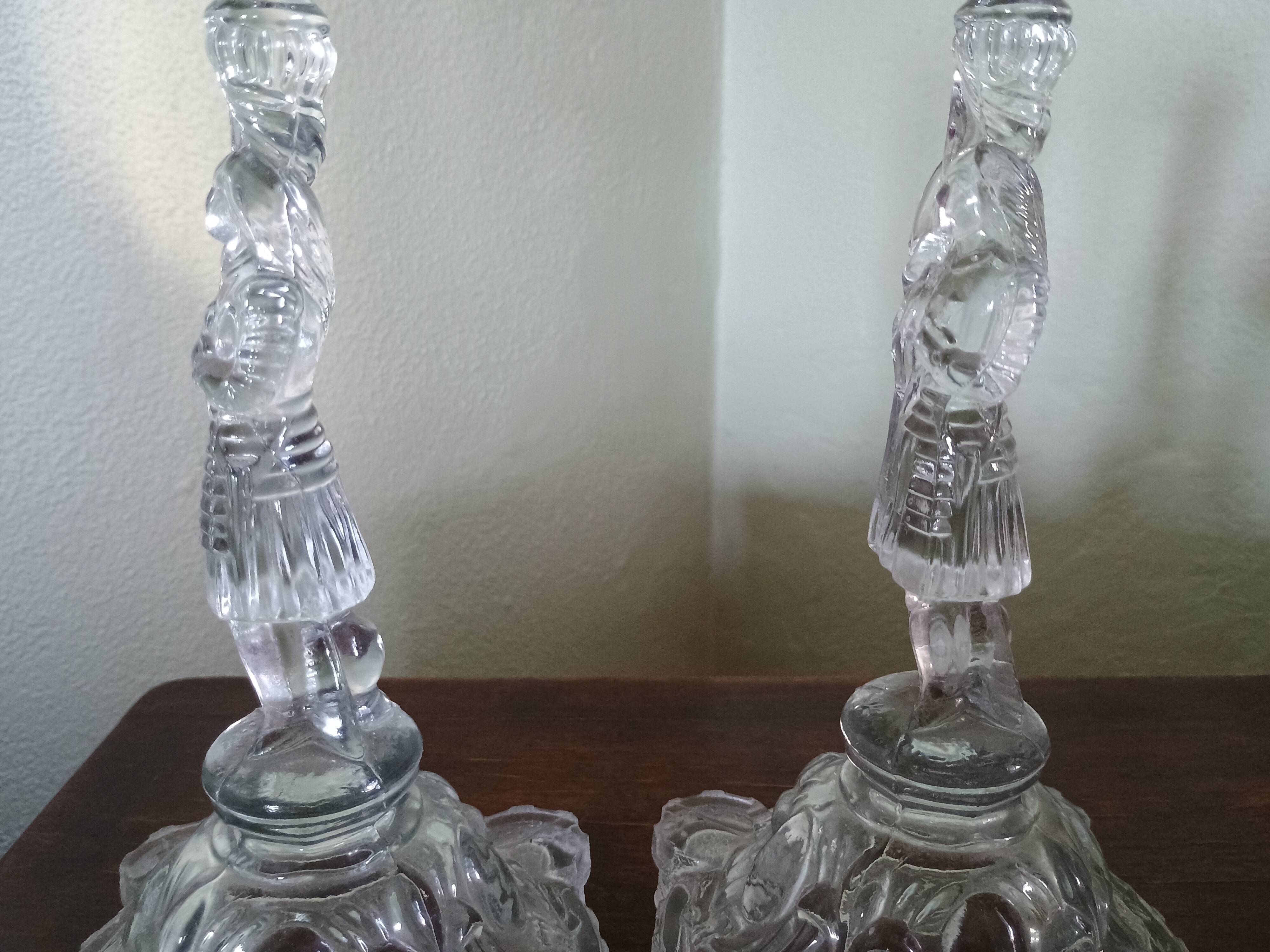 Fake pair - Joan of Arc warrior candlestick - Lily - Portieux glass