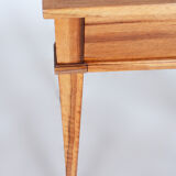 Table d’appoint Biedermeier du 19ème siècle fabriquée en Tchéquie des années 1820