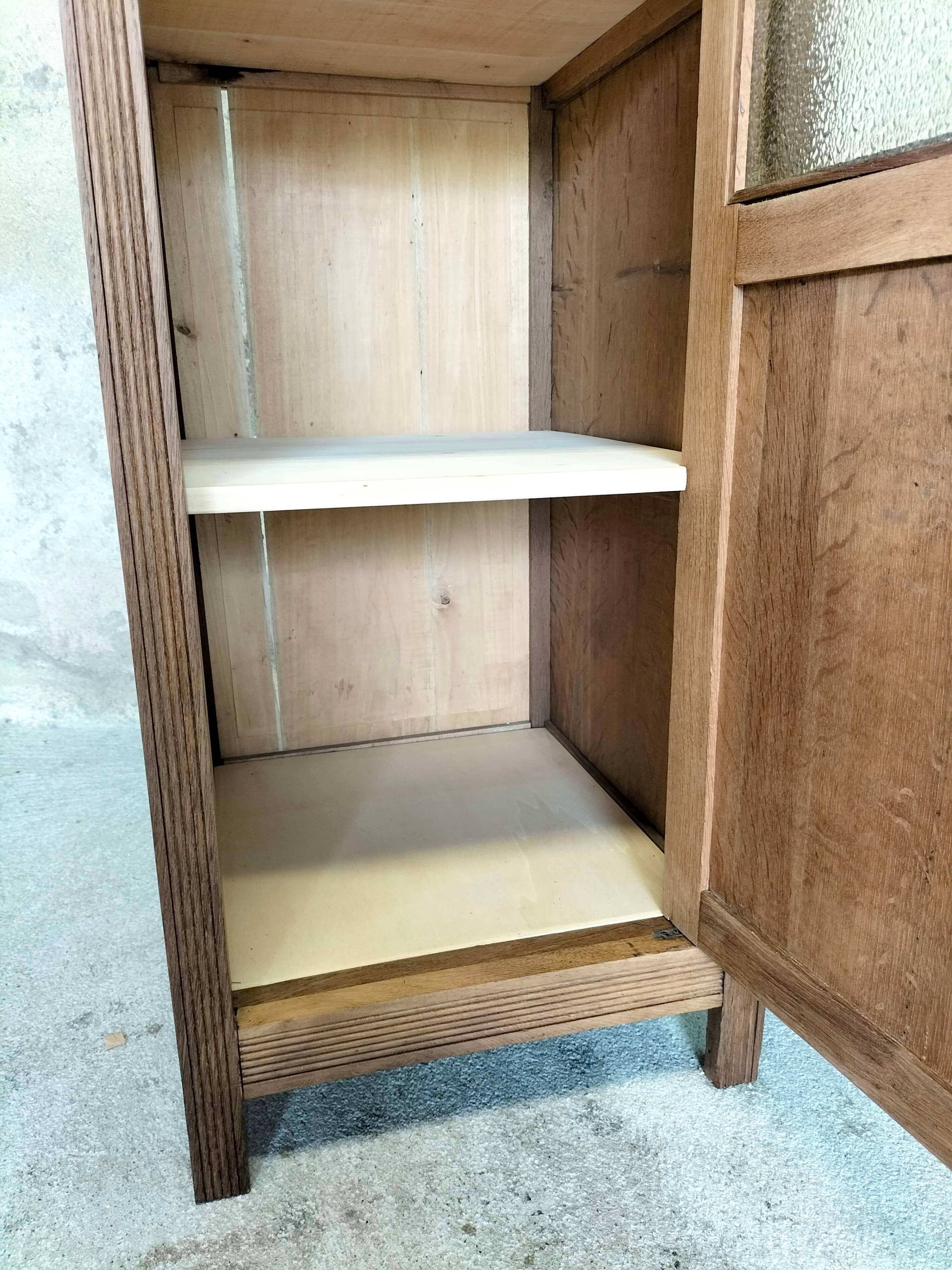 Armoire vitrée vintage