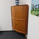 Buffet d’angle de teck par Dyrlund