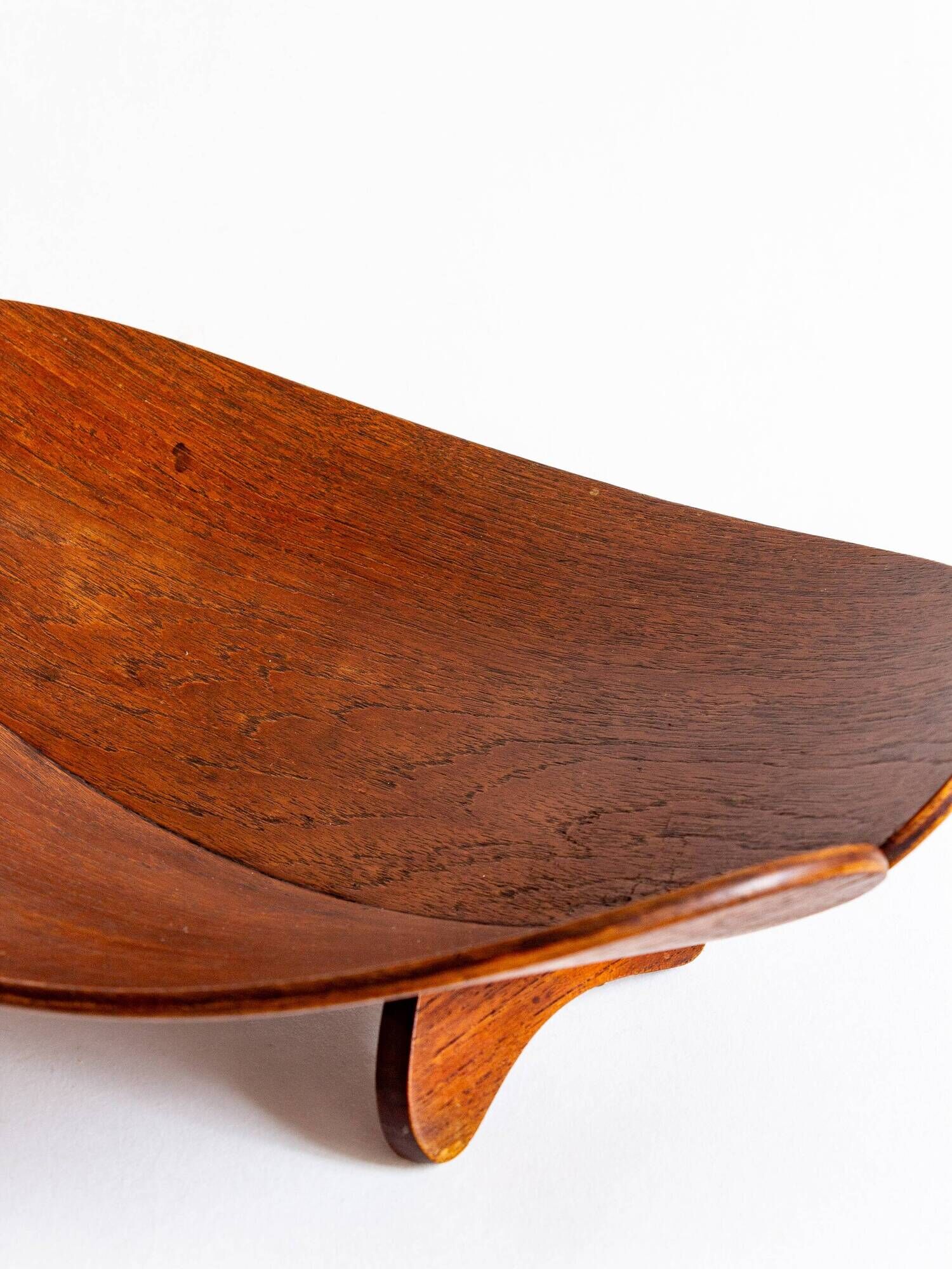 Scandinavian plywood fruit basket, 1960s