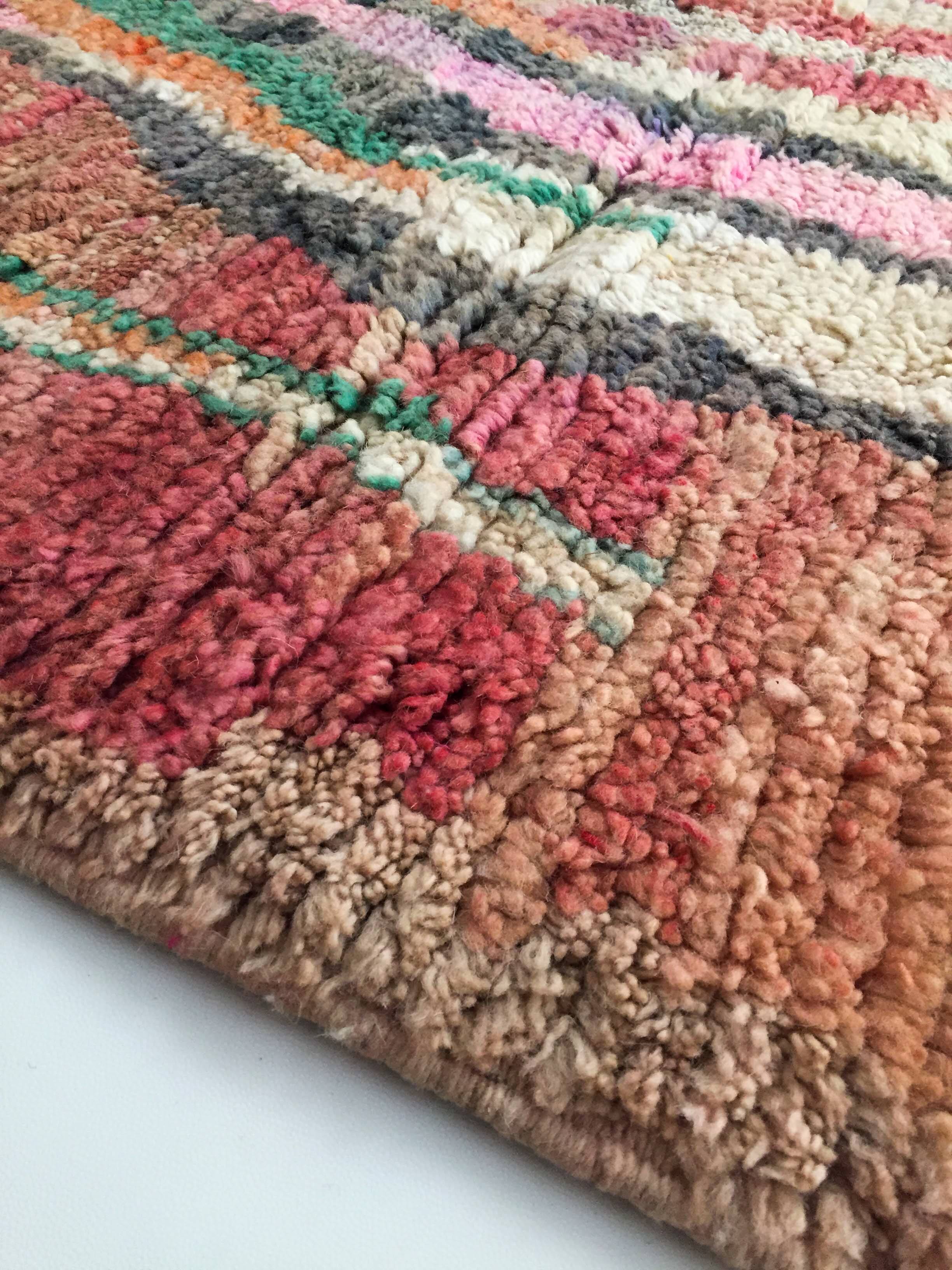 Authentic Moroccan Berber Boujaad rug 2.54x1.60m