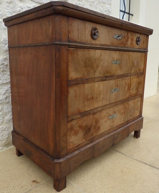 Antique chest of drawers with 4 drawers of Epoque Louis Philippe in solid walnut wood and walnut veneer - Totalme